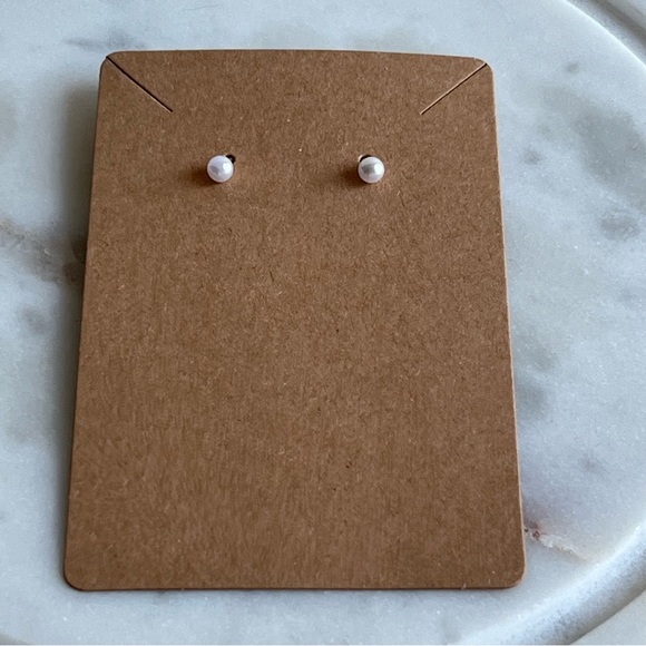 Flatback flat back stud earring tragus helix lobe 14K gold plated faux pearl new - Picture 3 of 4